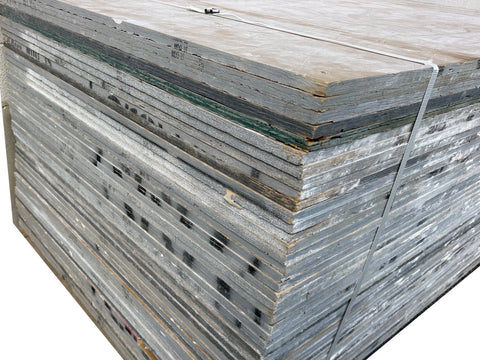 3/4"x4'x8' concrete form plywood in 48 pc bundle (B). 