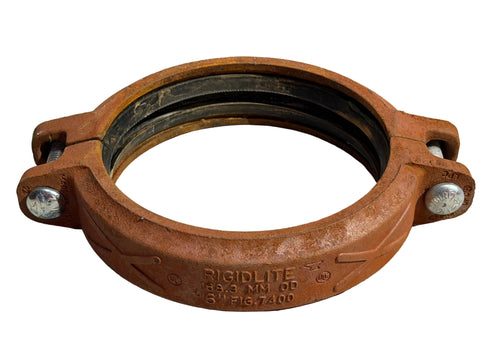 Reclaimed, 6 inch, Figure 7400, Rigidlite pipe coupling with EPDM seal. 