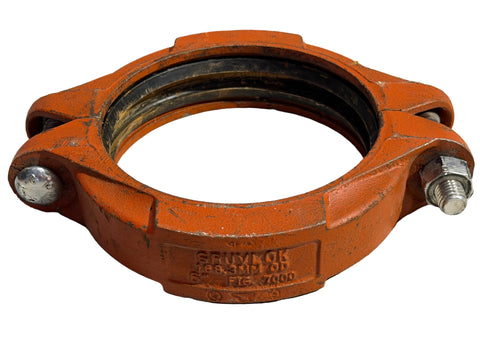 Good, used Gruvlok Fig. 7000 6" flexible pipe coupling for water pipe systems. 