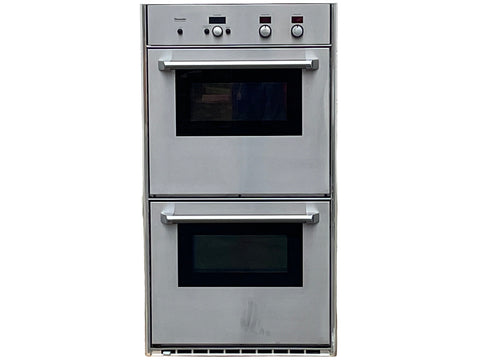 Thermador CT227NPRS in-wall double oven in stainless steel. 