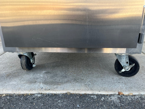 True Food Service Refrigerator