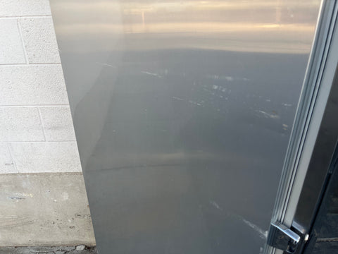 True Food Service Refrigerator