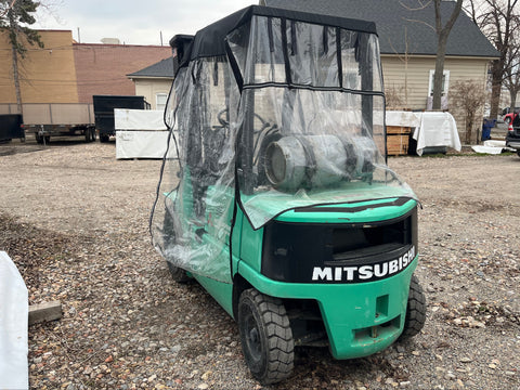 Rear of Mitsubishi FG20 4k lb. capacity forklift. 