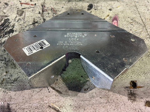 Simpson Strong Tie LCE4 4x4 Post Cap. 